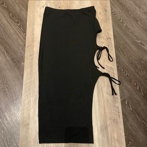 HP 11/5 & 12/28 🥳 SHEIN black midi skirt with side ties US 4